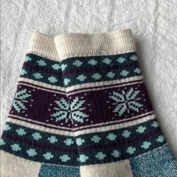 Smartwool Everyday Cozy Snowflake Dream Merino Wool Crew Socks- Unisex - Picture 2 of 11
